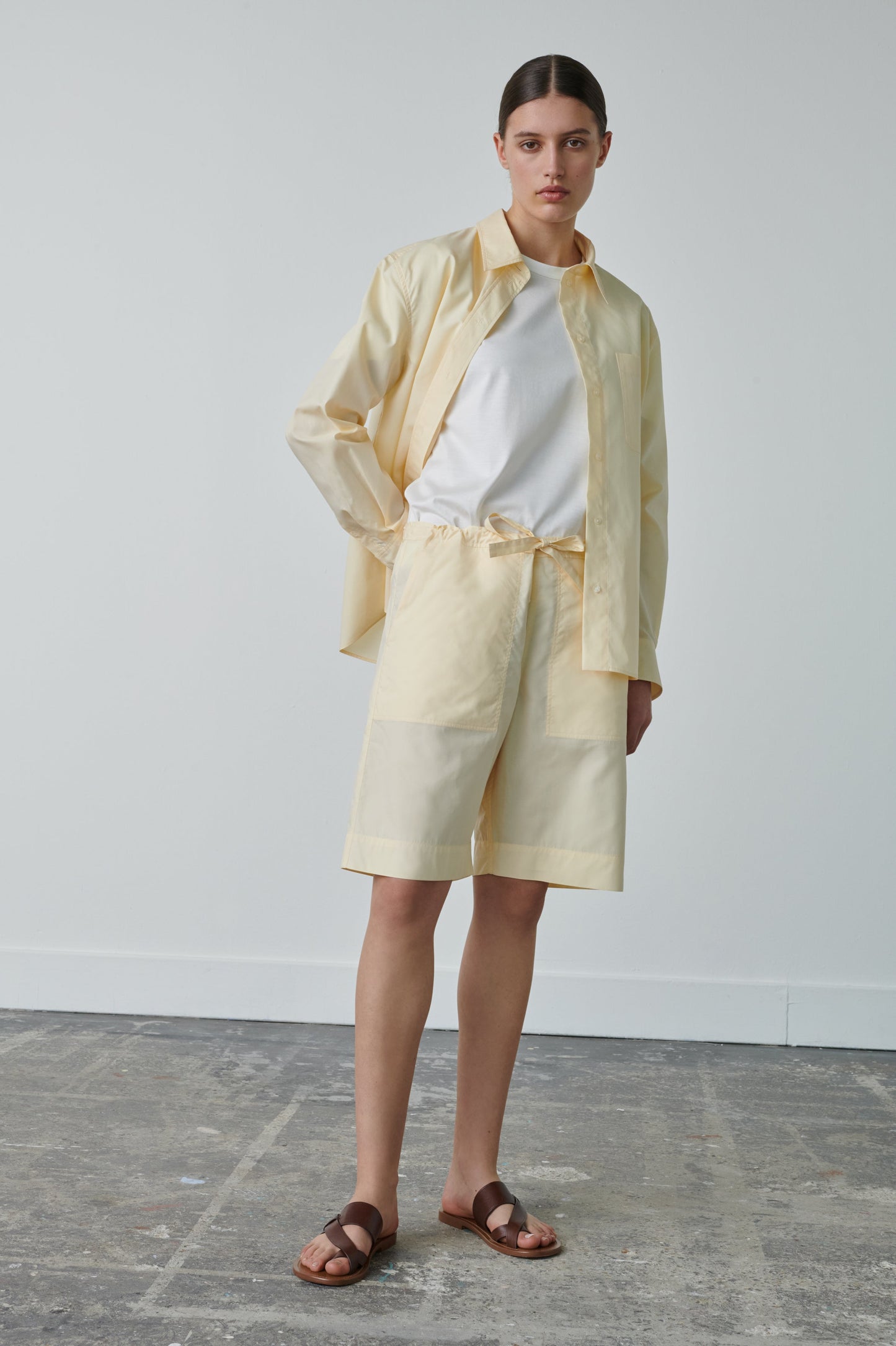 EAST OFF-WHITE SIDE SHORTS